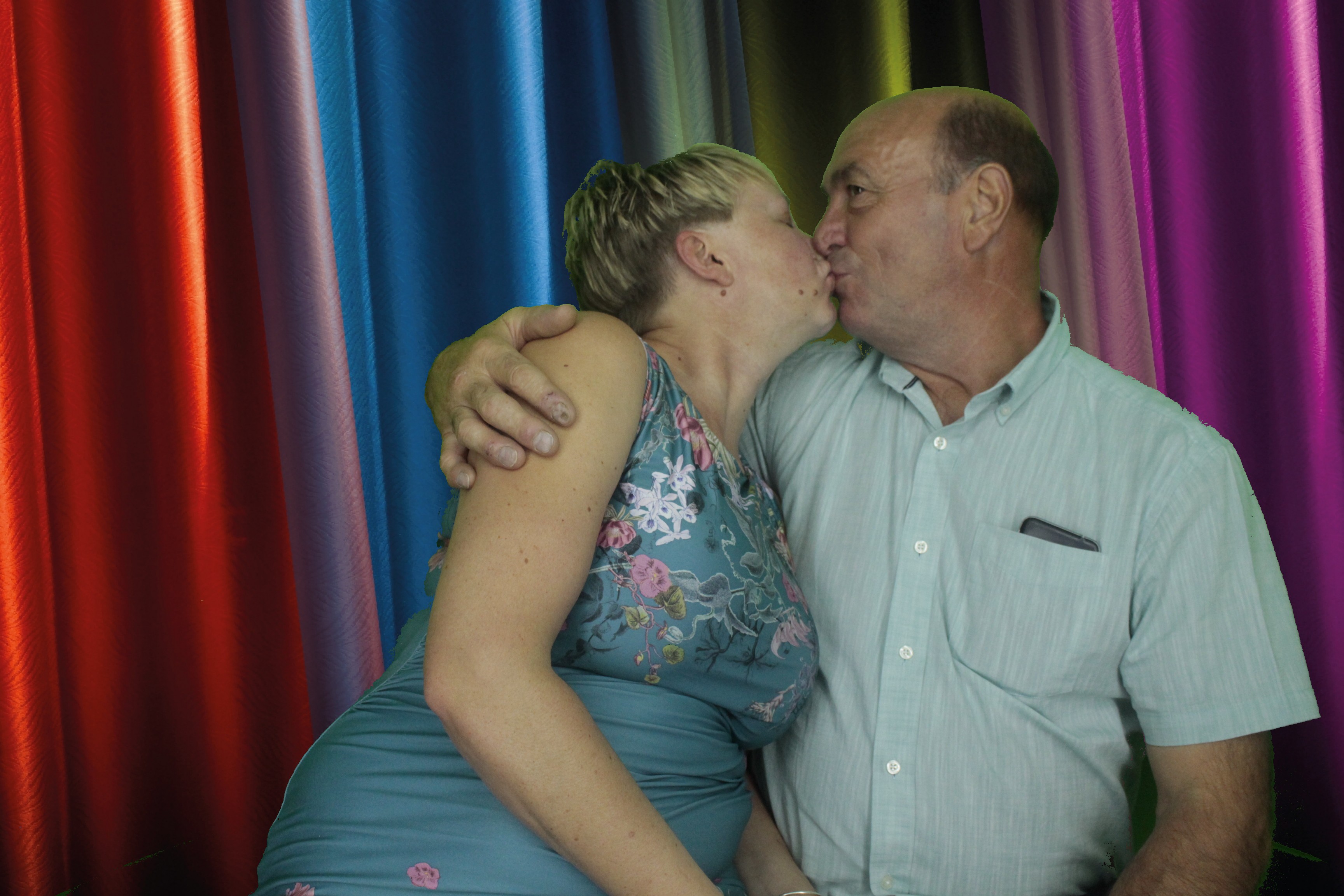 Mr & Mrs McIlvaney | View more photos from the event at gallery.myphotoboothexperience.co.uk/u/MyPhotoBoothExperienceLtd/Mr-Mrs-McIlvaney
